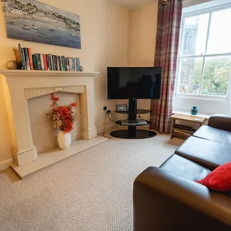 Holiday home Church *